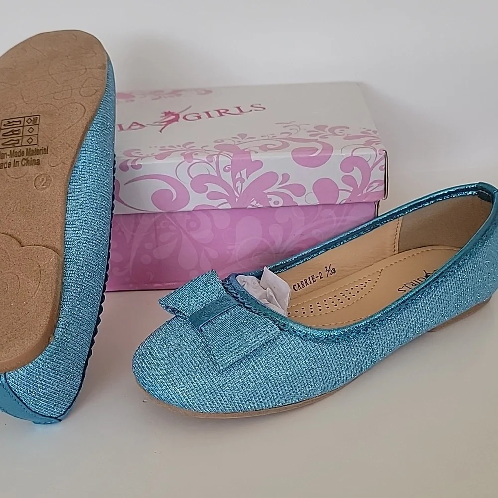 Mila girl shoes size 2 color blue